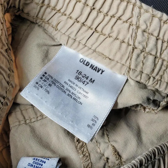 Old Navy Toddler Boy Khaki Shorts Size 18-24M - Picture 4 of 6